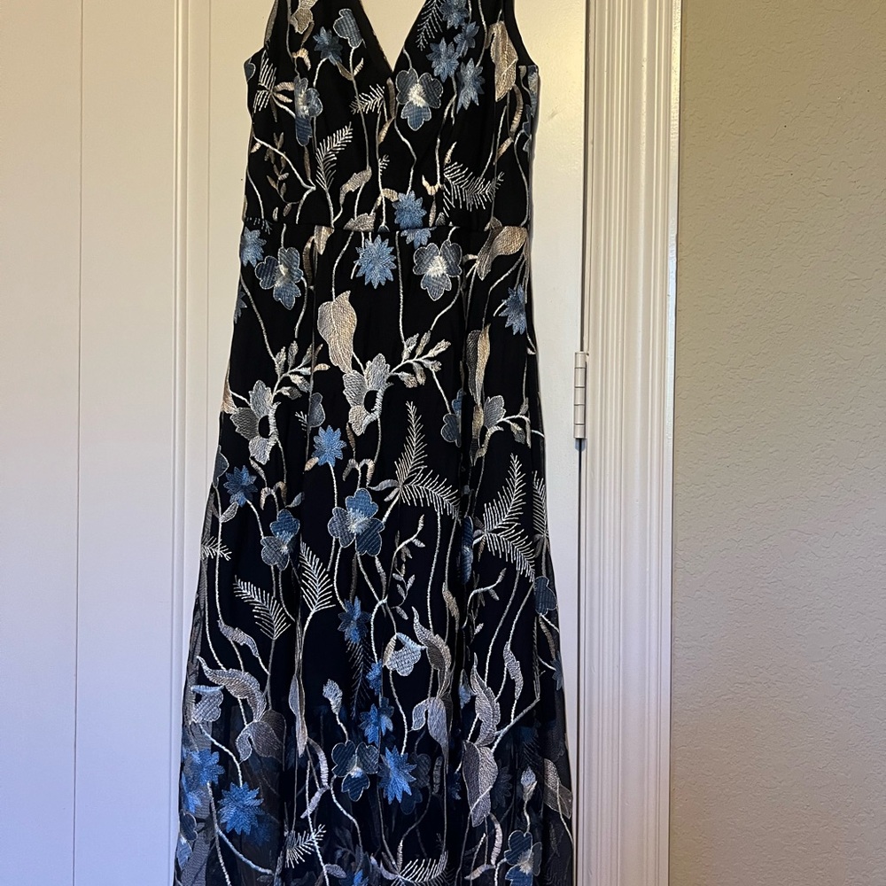 Vince Camuto Black and Blue Floral Maxi Dress w/ intricate detailing.
